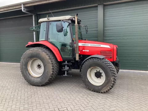 Massey Ferguson 5445