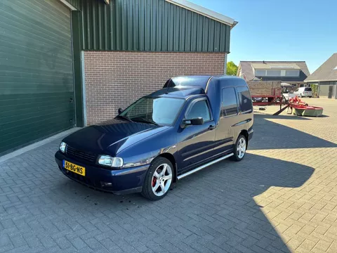 Volkswagen Caddy 1.9 TDi 200900 km